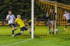 Derbysieg! Vierte gegen Listrup II.